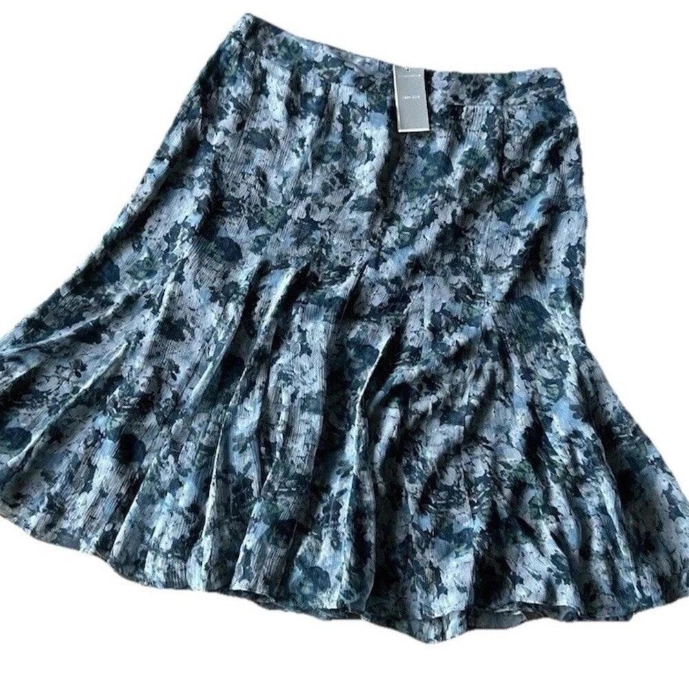 100% Silk Floral Midi Skirt Womens 12P Blue Gray Crinkle Flowy Lined Boho
